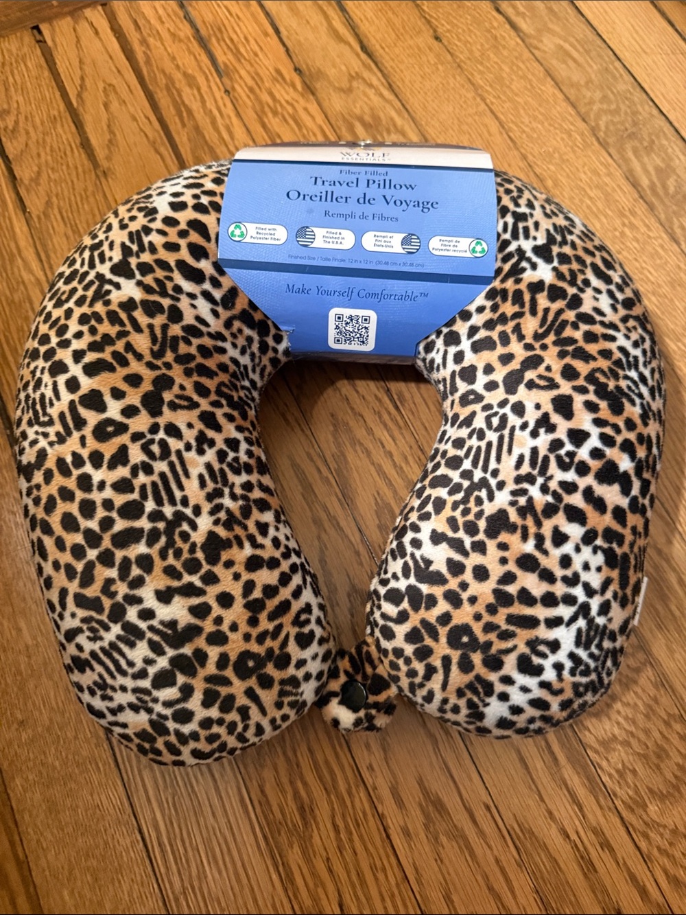 WOLF Leopard-Print Travel Neck Pillow in Brown and Cream